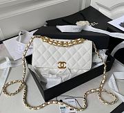 Chanel Chain AP3019 Shoulder Bag White Caviar Skin Size 19 x 12 x 3.5 cm - 1