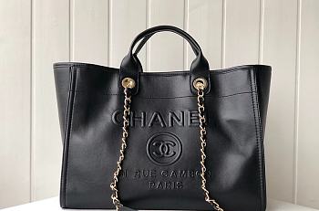 Chanel Beach Bag Black Size 39 cm