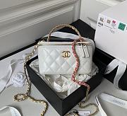 Chanel Box Bag White AP3243 Size 17 x 9.5 x 8 cm - 1