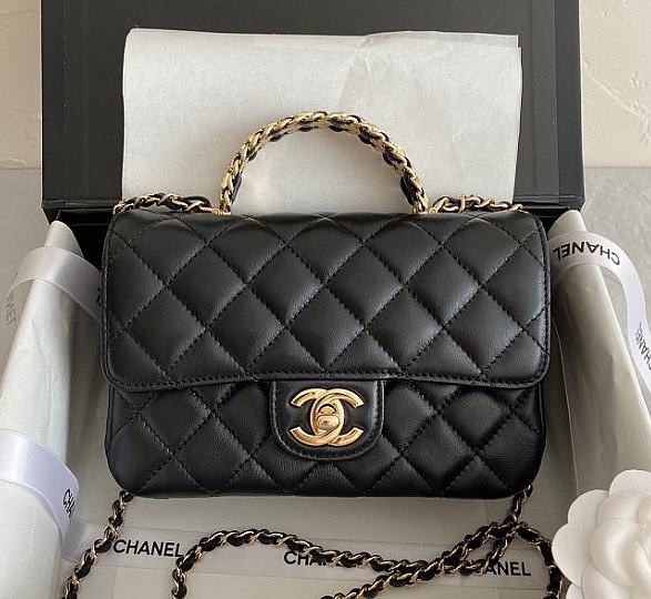 Chanel Flap Handle Bag Black Size 18 × 7 × 12 cm - 1