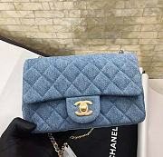 Chanel Flap Bag Denim Size 21 x 17 x 6 cm - 1