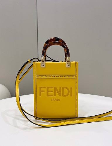 Fendi Mini Tote Bag-13*18*6.5CM - 1