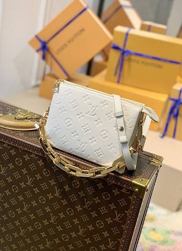 Louis Vuitton Coussin Handbags-26*20*12CM - 1