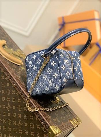 Louis Vuitton Square Handbags- M59611-16*16*16CM