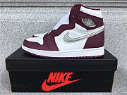 Air Jordan 1 Retro High OG Bordeaux - 555088-611 - 1