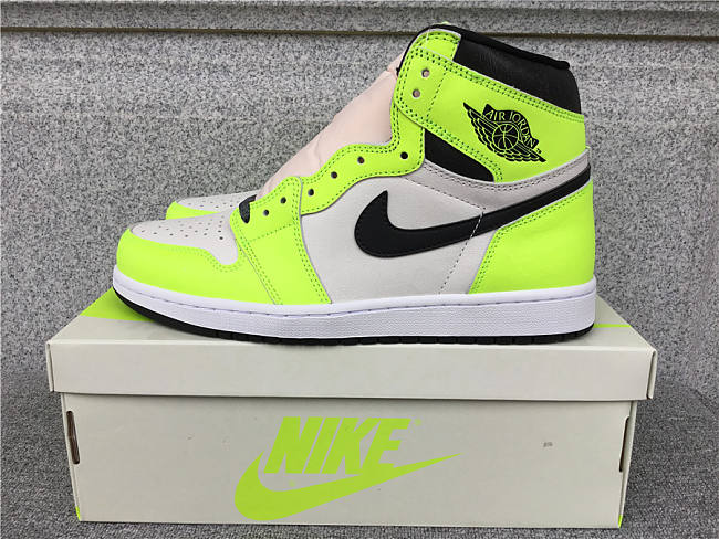 Air Jordan 1 Retro High OG Visionaire - 555088-702 - 1