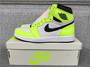 Air Jordan 1 Retro High OG Visionaire - 555088-702 - 1