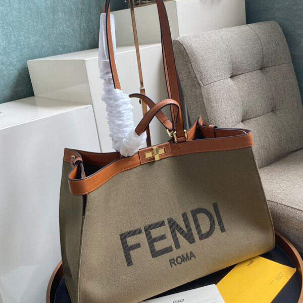 Fendi Peekaboo X-Tote Logo Print8BH374 Size 41 x 29 x 14 cm - 1