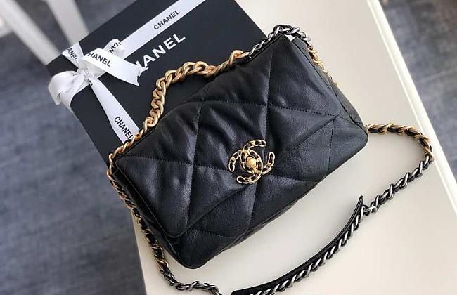 Chanel 2019 New bag 26cm Black - 1