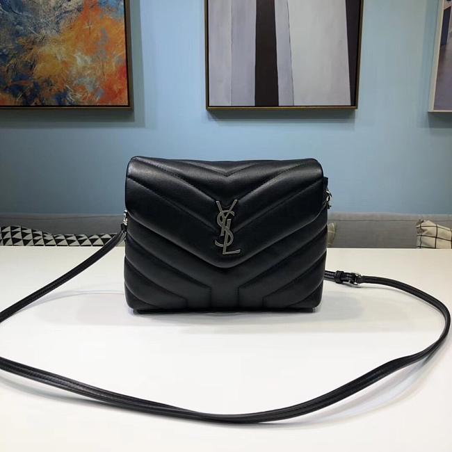 YSL LouLou 48  (20cm) - 1