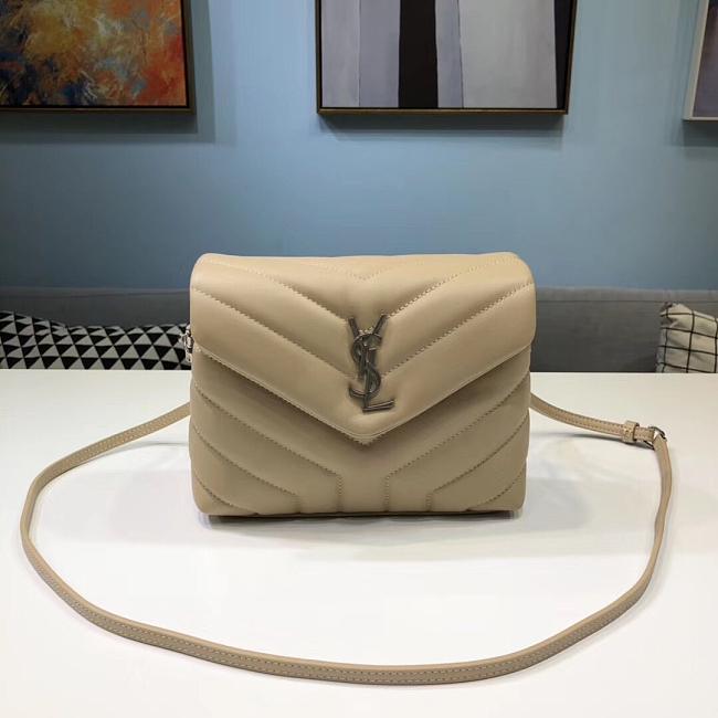 YSL LouLou 50  (20cm) - 1