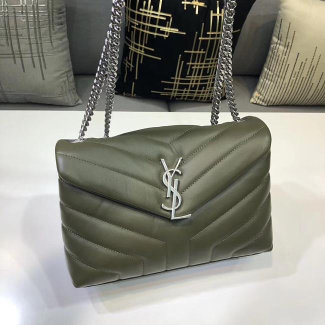 YSL LouLou 63 (24cm) - 1