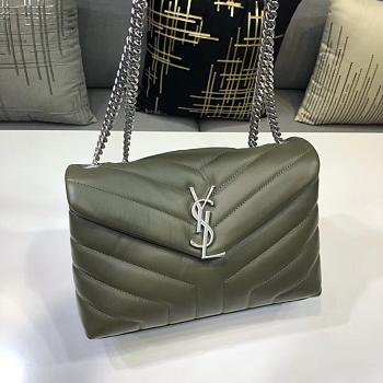 YSL LouLou 63 (24cm)