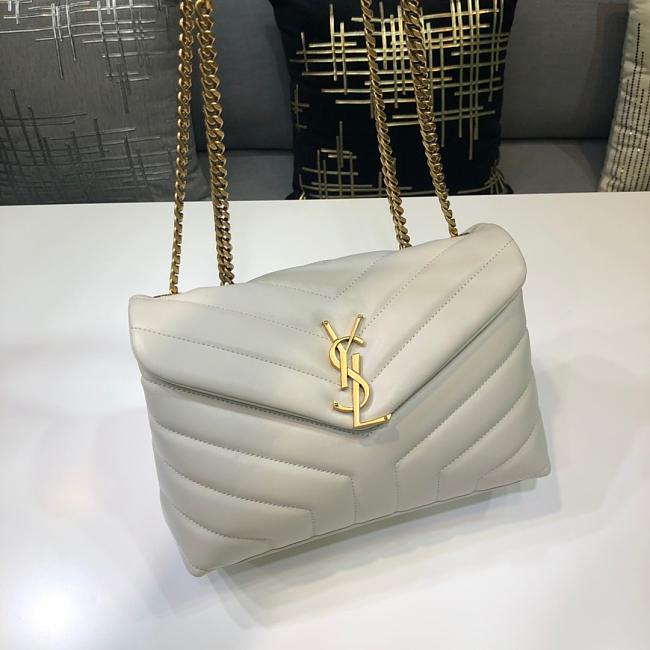 YSL LouLou 64 (24cm) - 1