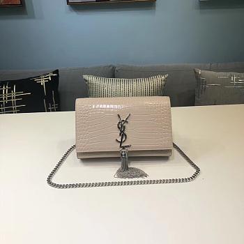 YSL Kate MONOGRAM 78  (20cm)