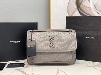 YSL Niki 112   ( 32cm)