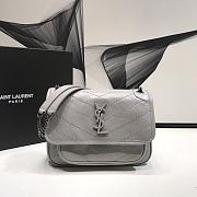 YSL Niki 137 ( 22cm) - 1