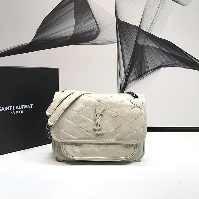 YSL Niki 138 ( 22cm) - 1