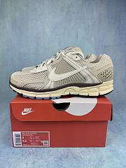 Nike Zoom Vomero 5 Oatmeal FB8825-111 - 1