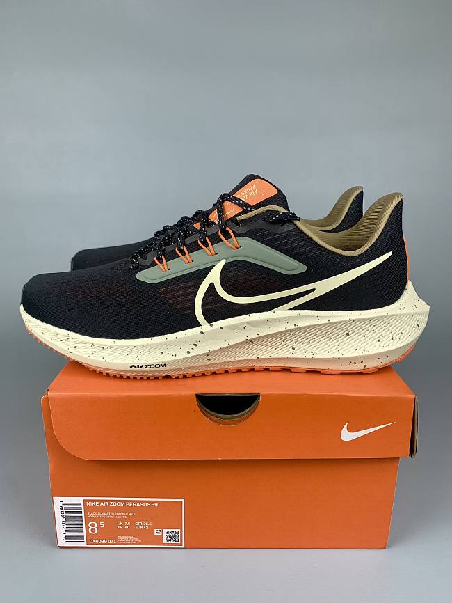 Nike Air Zoom Pegasus 39 Black Green Safety Orange DX6039-071 - 1