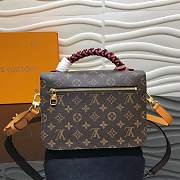 Louis Vuitton POCHETTE METIS M45152 03 - 3